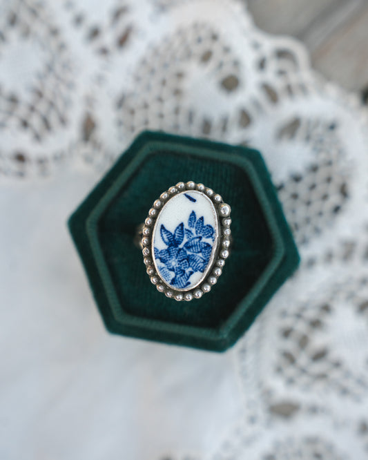 The Heirloom Bloom Ring Size 7.75