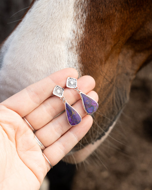 Untamed Studs - Purple Mojave