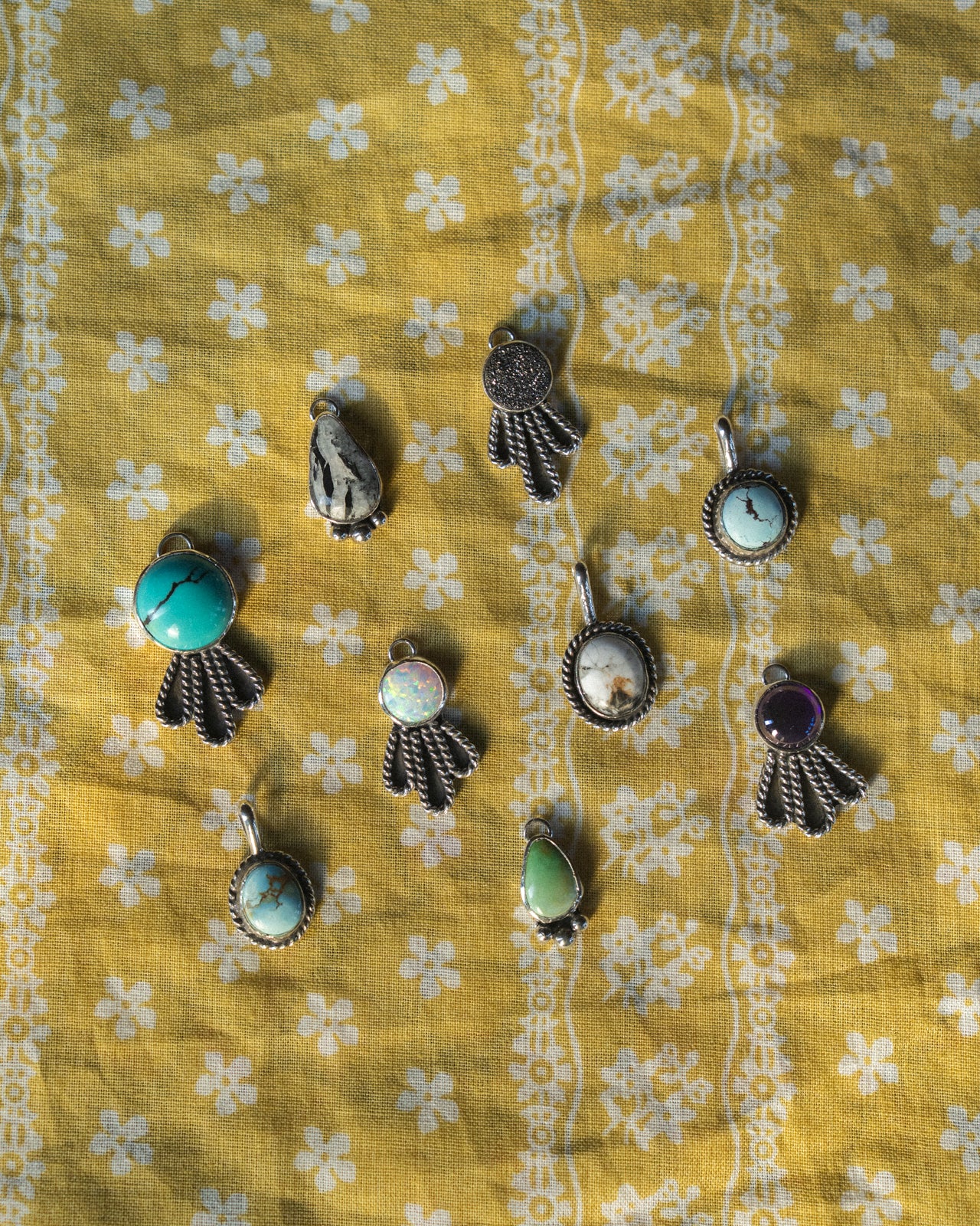 The Juniper Necklace - Duzy