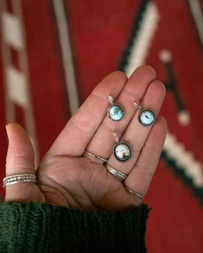 The Classic Necklace - White Buffalo