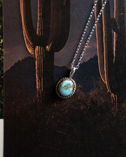 The Classic Necklace - Golden Hills