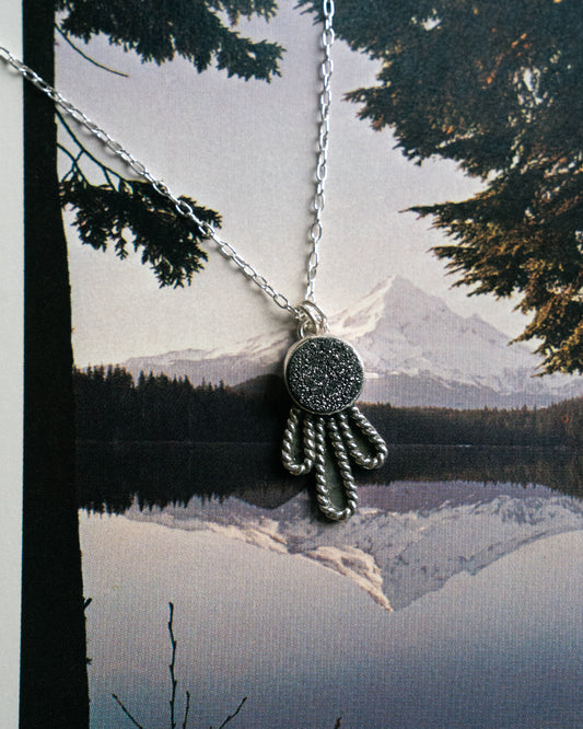 The Juniper Necklace - Duzy